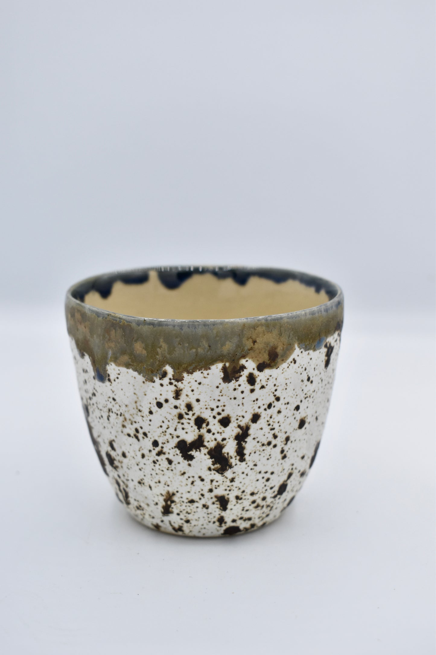 Uniek handgemaakt keramieken kopje